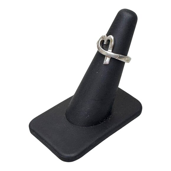 Tiffany & Co. Paloma Picasso 925 Sterling Silver Loving Heart Ring Size 4.5 - Picture 3 of 10